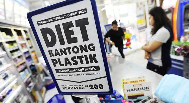 Diet Kantong Plastik, Pedagang Tradisional Oke Saja