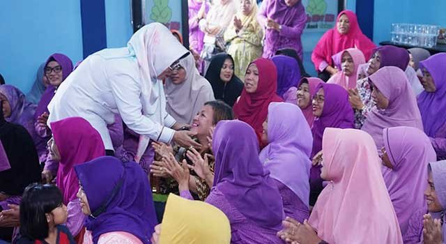 Neni Resmikan Pencanangan Pagung sebagai Kampung KB Percontohan