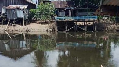 Air Sungai Hitam dan Berbau, Diduga karena Limbah Perusahaan