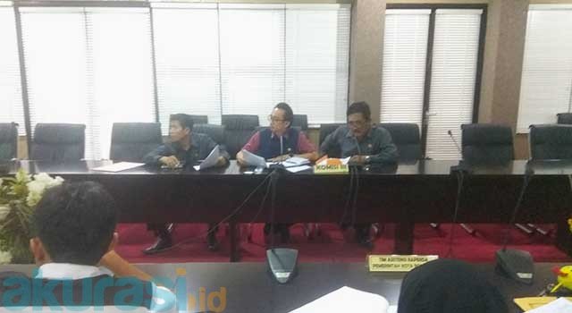 Komisi III Rampungkan Raperda Retribusi Jasa Umum