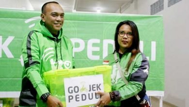 Ratusan Driver Terdampak Banjir Terima Bantuan dari GOJEK