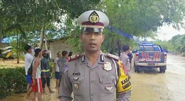 Teluk Pandan Diterjang Banjir, Banyak Ternak Milik Warga yang Mati