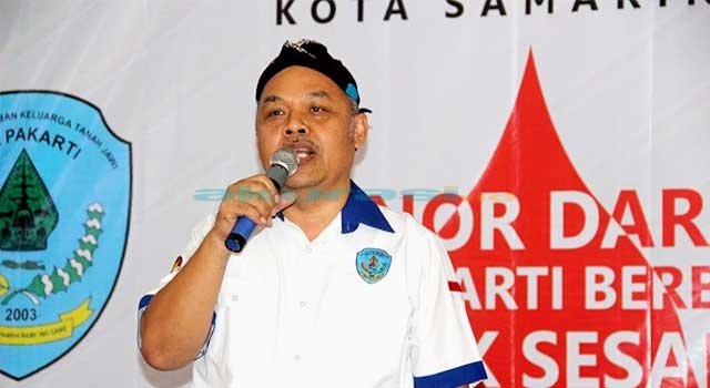 Puluhan Orang Ikuti Donor Darah Ikapakarti Peduli