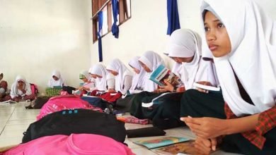 Sistem Zonasi Membuat Siswa Baru Membeludak di Sekolah Negeri