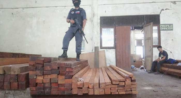 gudang penampungan