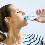 Minum Air Putih Saat Perut Kosong Baik bagi Kesehatan, Ini 6 Manfaatnya