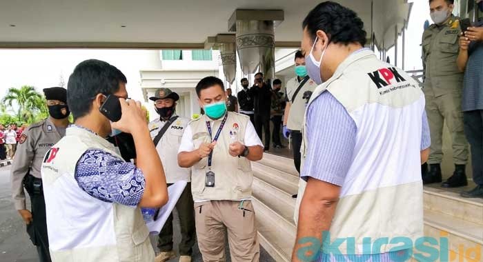 Sekda Irawansyah dan 4 Pejabat di Kutim Diperiksa KPK selama 13 Jam
