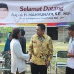Bertandang ke Rantau Pulung, Mahyunadi Ingin Ada Program Dana Sosial Rp50-100 Juta per RT