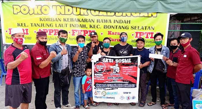 Ngopi Sepuasnya Bayar Seikhlasnya, Bentuk Kepedulian Sosial Kedai Es Tiqomah untuk Korban Kebakaran