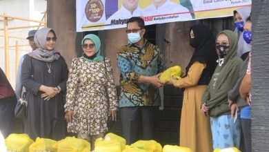 Srikandi MaKin Salurkan Bantuan Sembako hingga Uang Santunan Korban Kebakaran Bengalon