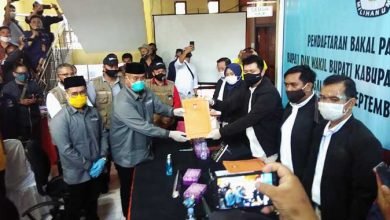Edi-Rendi Resmi Mendaftar di KPUD Kukar, Berpeluang  Lawan Kotak Kosong