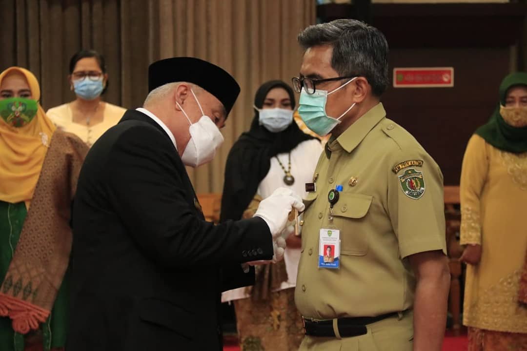 Kasmidi Bulang Cuti Maju Pilkada, Asisten I Pemprov Kaltim Jauhar Effendi Jadi Pjs Bupati Kutim