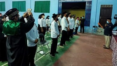 KPPS Berebas Tengah Dilantik dan Ambil Sumpah Jabatan