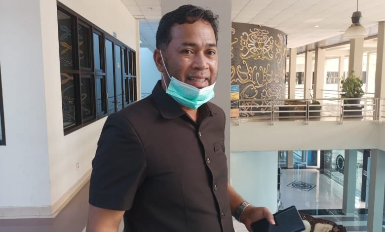 Nelayan Rumput Laut Tihi-Tihi Mengadu ke DPRD Bontang Gagal Panen karena Sungai Tercemar