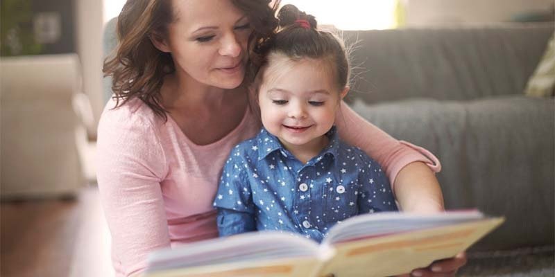 Tips Agar Anak Suka Membaca, Motivasi dengan Buku Bergambar