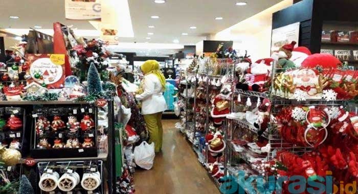 Perayaan Natal Berlangsung di Masa Pandemi, Penjualan Pernak-Pernik Natal di Samarinda Anjlok 70 Persen