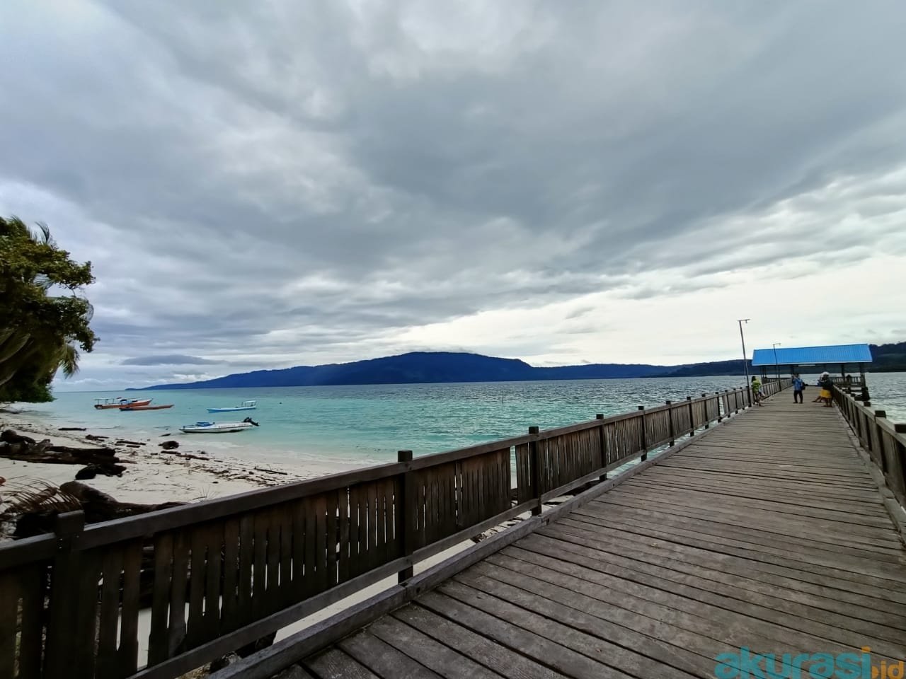 Pulau Kaniungan Biduk-biduk Sepi Wisatawan