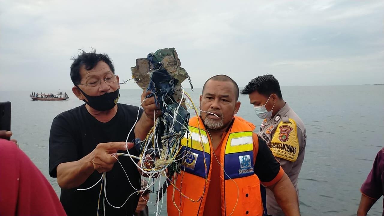 Puing Pesawat Sriwijaya Air SJ 182 Ditemukan di Kepulauan Seribu