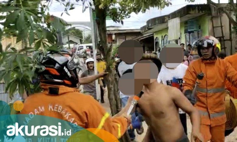 Mau Padamkan Api, Petugas Damkar Nyaris Dibogem Warga