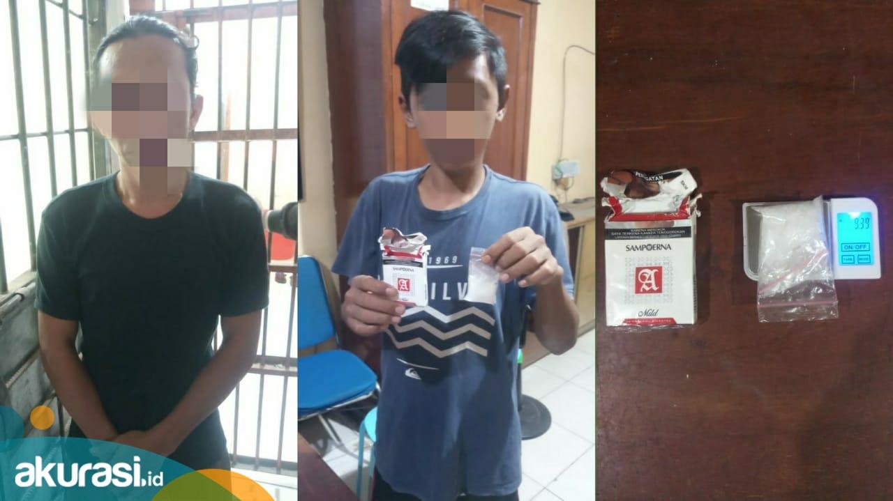 Sembunyikan Narkoba di Bungkusan Rokok, Dua Pria Ini Kaget Diciduk Polisi Saat Asik Nongkrong 