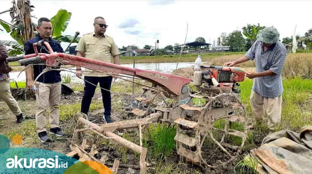 Dengarkan Langsung Aspirasi Petani, Politikus Gerindra Reza Fachlevi Blusukan ke Petani Desa Loa Duri Ulu
