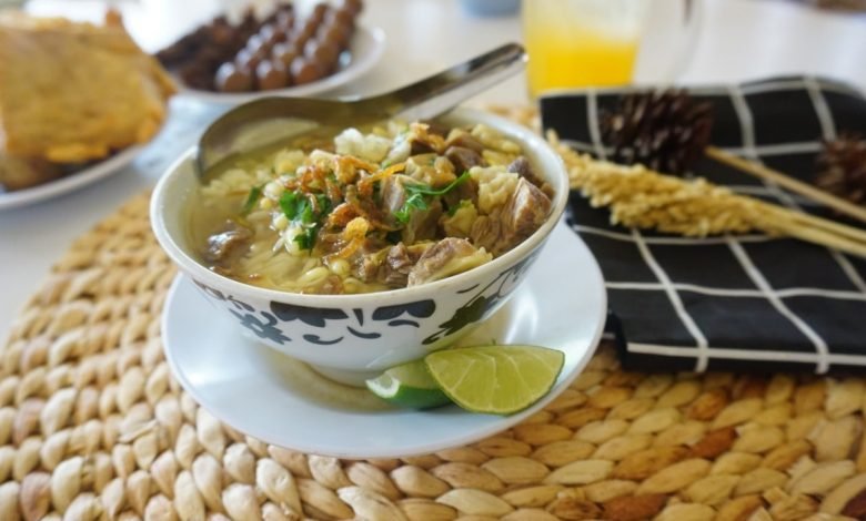Warung Soto Daging Sragen Mbak Tatik