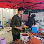 Viral! “Lee Min Ho” Jual Nasi Kuning di Samarinda, Banyak yang Ajak Pacaran