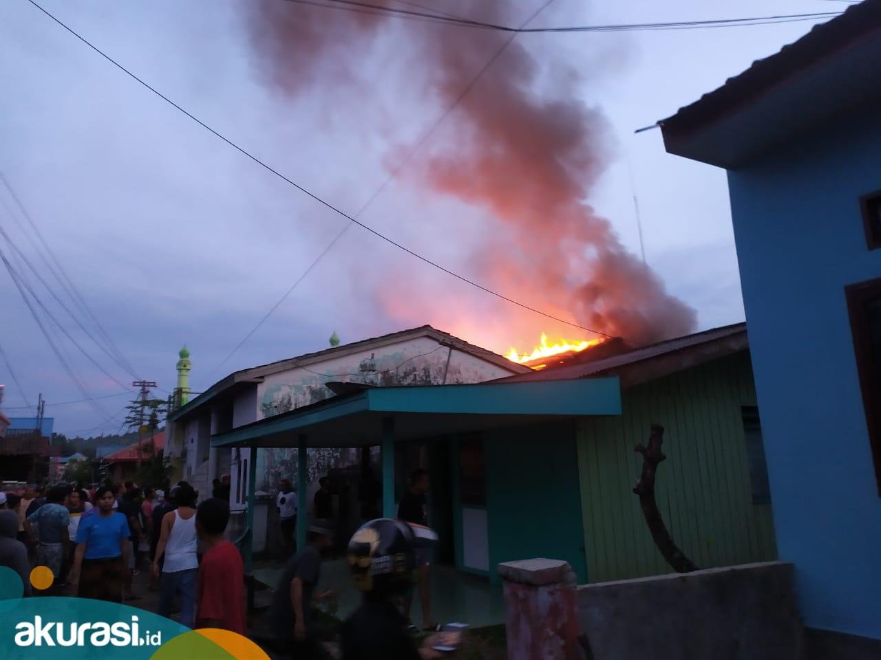 Diduga Korsleting Listrik, Jelang Buka Puasa Rumah di Samarinda Membara