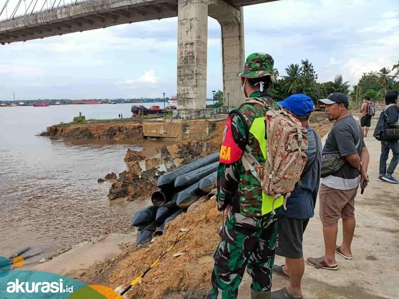 Kronologis Abrasi Tanah di Bawah Tiang Jembatan Mahkota II, Seorang Pemancing Hilang