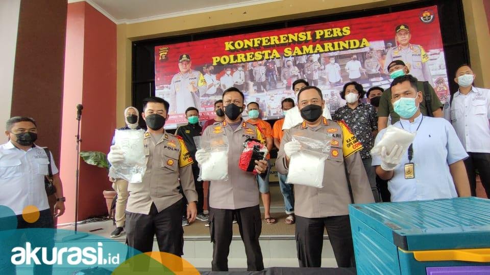 13 Kilogram Sabu-sabu Gagal Edar di Samarinda, Dua Pria Terancam Membusuk di Penjara