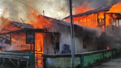 Pengakuan Korban Kebakaran Berbas Tengah, Ludesnya Seluruh Alat Usaha hingga Istri Jatuh Pingsan