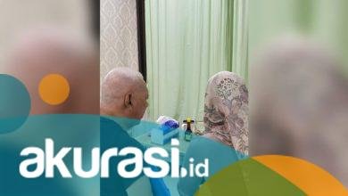 Awang Faroek Kelelahan, Hoaks Bertebaran