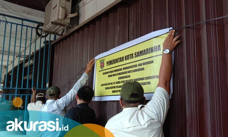 Penyegelan Ruko Citra Niaga, Satpol PP dan Pemilik Ruko Adu Mulut