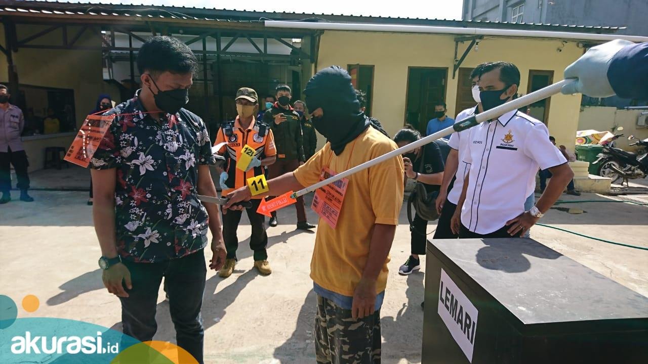 Rekonstruksi Pembunuhan Warga Samarinda, Pelaku Dijerat 15 Tahun Penjara
