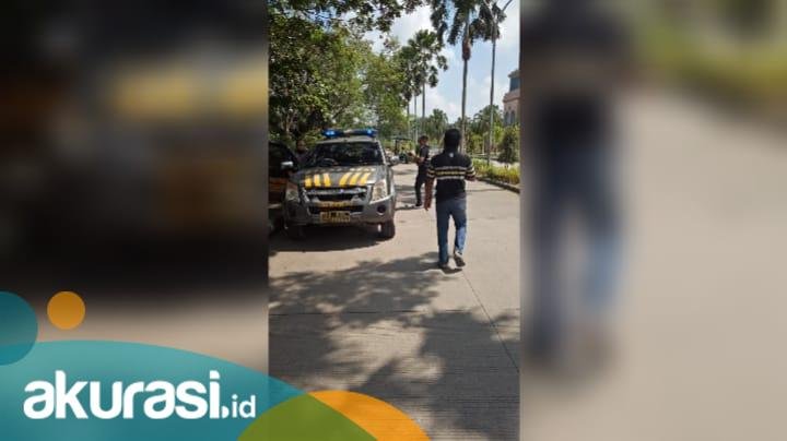Juru Parkir Ditangkap Polisi, Palak Pengendara Motor di Depan Islamic Center