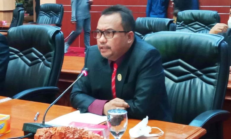 Abdul Samad Soroti Turap di Gunung Elai dan Bontang Permai, Dinilai Lambat Penanganan