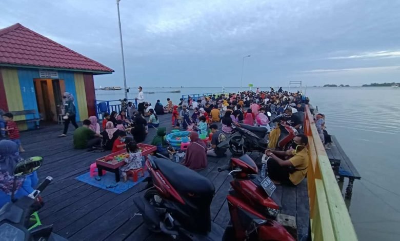 Bandelnya Warga Bontang Berkerumun di Tengah Ledakan Covid-19, Bontang Kuala Banyak Diserbu