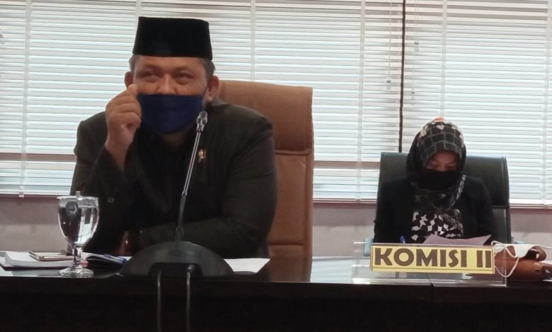 Antisipasi Kebingungan, Sumaryono Minta DLH Sosialisasi Retribusi Sampah