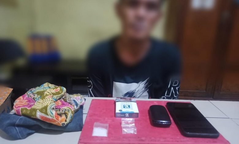 Sial! Niat Jalan-jalan Malah Diciduk Polisi, Warga Sangatta Kedapatan Simpan Sabu