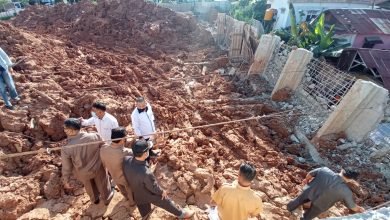 Komisi III DPRD Bontang Inspeksi Pagar Tembok BCM yang Nyaris Ambruk Menimpa Rumah Warga