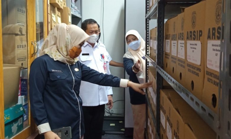 Dinas Perpustakaan dan Kearsipan Sebut Record Center Kearsipan Setwan Bontang Terbaik