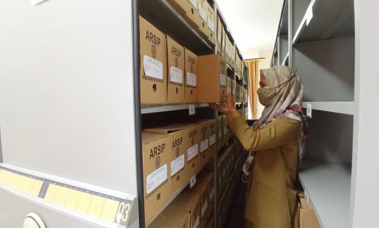 Melihat Prosedur Pengelolaan Arsip di Ruang Depot Dinas Perpustakaan dan Kearsipan Bontang