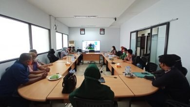 Dinas Perpustakaan dan Kearsipan Berau Kunjungi DPK Bontang, Tata Kelola Arsip Dinilai Baik