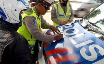Motor Tanpa Stiker Hologram Diincar Polisi, Segini Besaran Tilangnya