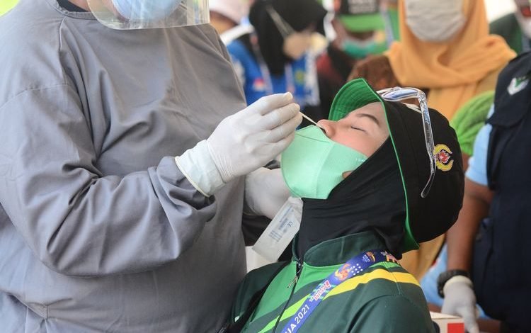 Tak Wajib PCR, Naik Pesawat di Jawa-Bali Kini Cukup Tes Antigen