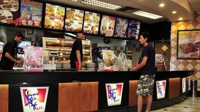 Gegara Pesanan Burger Tak Sesuai, KFC Palopo Digugat Rp 4 M