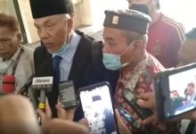Ketua Tim Kuasa Hukum Edy Mulyadi, Herman Kadir hadir di Bareskrim Mabes Polri - akurasi.id