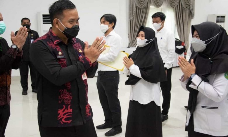 Pemkot Bontang Lantik PPPK Non Guru, BKPSDM Bontang, Sudi Priyanto - Akurasi.id