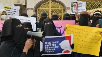 India Larang Hijab di Sekolah, Pelajar Muslim Protes Turun ke Jalan