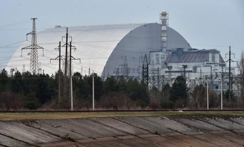 Rusia Rebut Chernobyl, Kuasai Reaktor Nuklir di Ukraina!